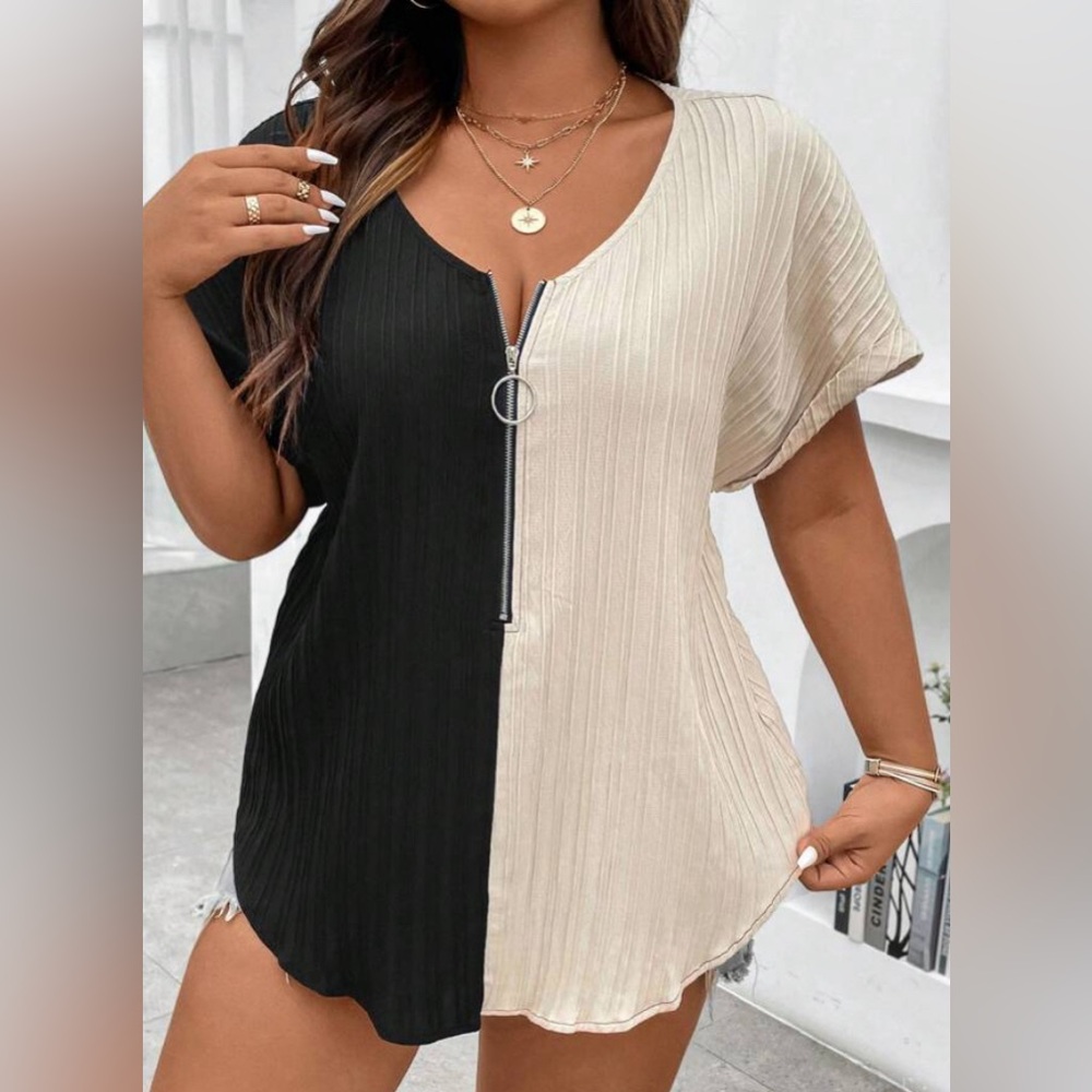 SHEIN Plus Two Tone Half Zip Batwing Sleeve O-Ring Detail Curved Hem. Size 1XL